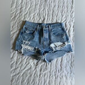 Levi’s 501 denim shorts